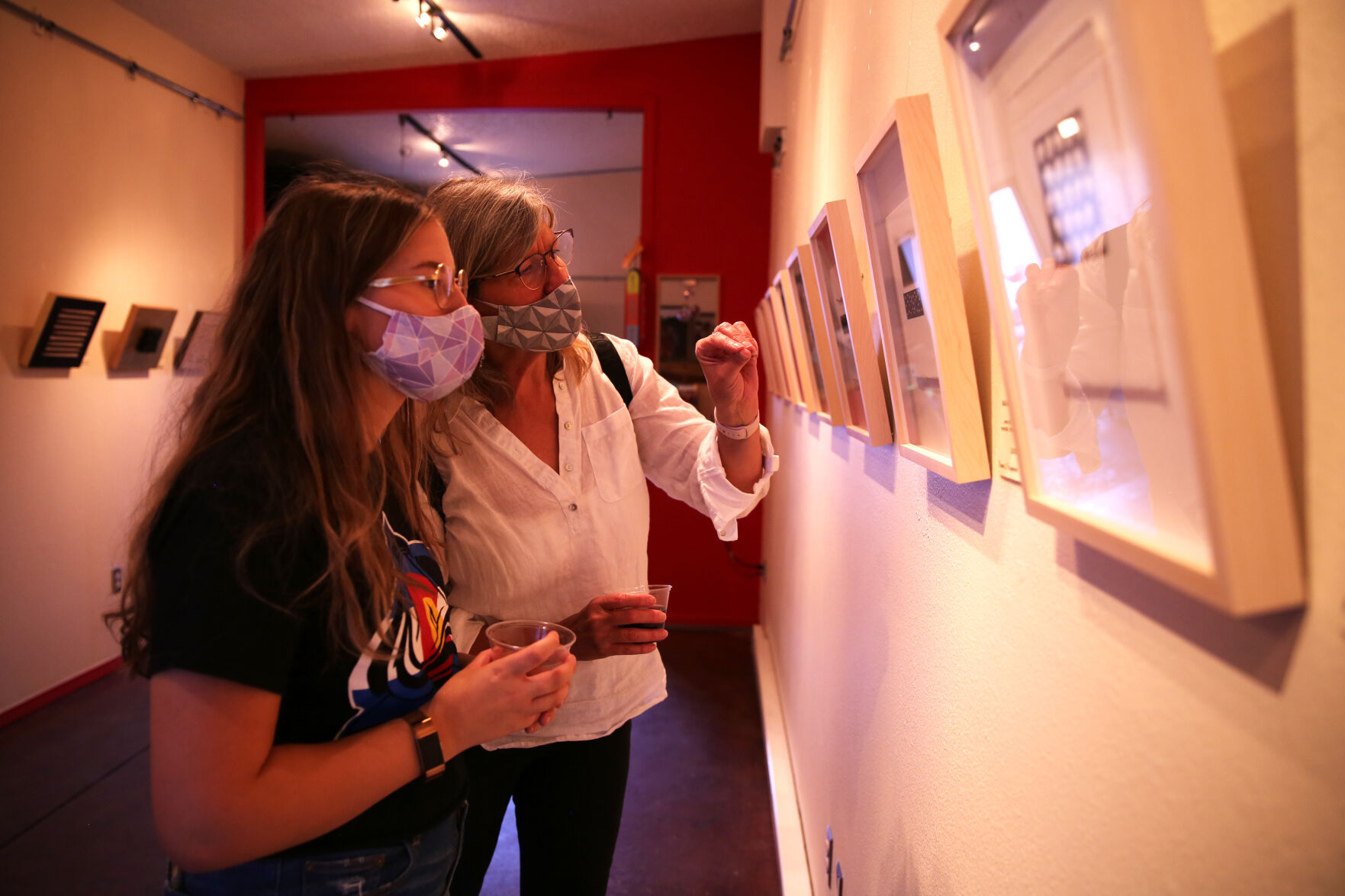 090520-news-FirstFriday 2.JPG